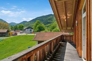 Oberau: Großes, aufteilbares Baugrundstück mit modernem Einfamilienhaus  – Die vollständige Adresse der Immobilie erhältst du vom Anbieter., 82496 Oberau – Vorschaubild 10