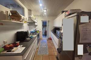 Modernes Einfamilienhaus in ehemaliger Scheune und separates Wohngebäude in Ebringen zum Verkauf – Die vollständige Adresse der Immobilie erhältst du vom Anbieter., 79285 Ebringen – Vorschaubild 11