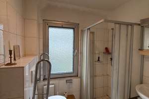 RESERVIERT! 2-3 Personen. Freies 75 qm Reihenmittelhaus in ruhiger Lage. Unterkellert. – Adickesstraße 33l, 13599 Haselhorst, Berlin – Vorschaubild 9