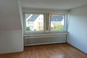 Schicke, renovierte 2-Zimmer Dachgeschosswohnung in Hemer – Am Ballo 21, 58675 Hemer – Vorschaubild 1