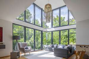 Wohnen in den Baumkronen – moderne Architektur am Tennelbachpark