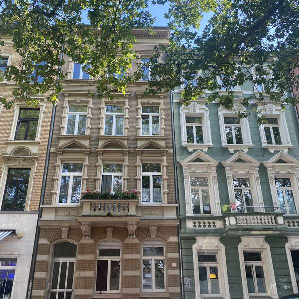 *** charismatische 1-Zimmer-Wohnung - am beliebten Westpark im Westviertel ***