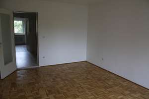 Schöne drei Zimmer Wohnung in München, Bogenhausen – Regina-Ullmann-Straße 43, 81927 Johanneskirchen, München – Vorschaubild 3