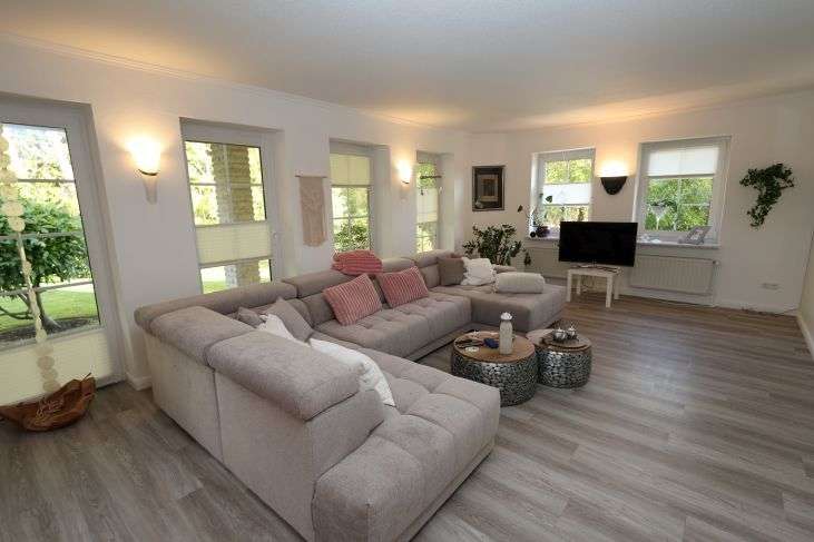 Immobilie in Dörpling - Ehemalige, modernisierte Dorfschule mit Doppelhauskonzept auf idyllischem Grundstück in Dörpling b.  - Bild 10