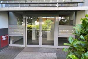 Einziehen und Wohlfühlen: Moderne 3-Zimmer-Wohnung mit zwei Balkonen, Klimaanlage und TG-Platz – 63071 Bachschule, Offenbach am Main – Vorschaubild 11