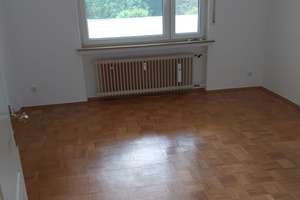 Helle 4-Zimmer-Wohnung mit Balkon in ruhiger Lage nahe der Universität Mainz – Am Gonsenheimer Spieß 8, 55122 Hartenberg-Münchfeld, Mainz – Vorschaubild 5