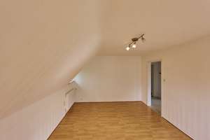 Charmantes 1-2 Familienhaus in schöner Wohnlage von Villingendorf – Die vollständige Adresse der Immobilie erhältst du vom Anbieter., 78667 Villingendorf – Vorschaubild 35