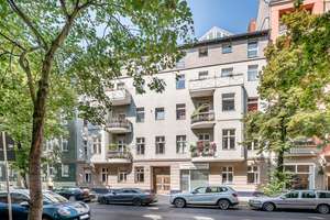 Altbau mit Seele – Stilvoll sanierte 5,5-Zimmer-Wohnung mit Eleganz und Raum für die ganze Familie! – Schustehrusstraße 28, 10585 Charlottenburg, Berlin – Vorschaubild 19