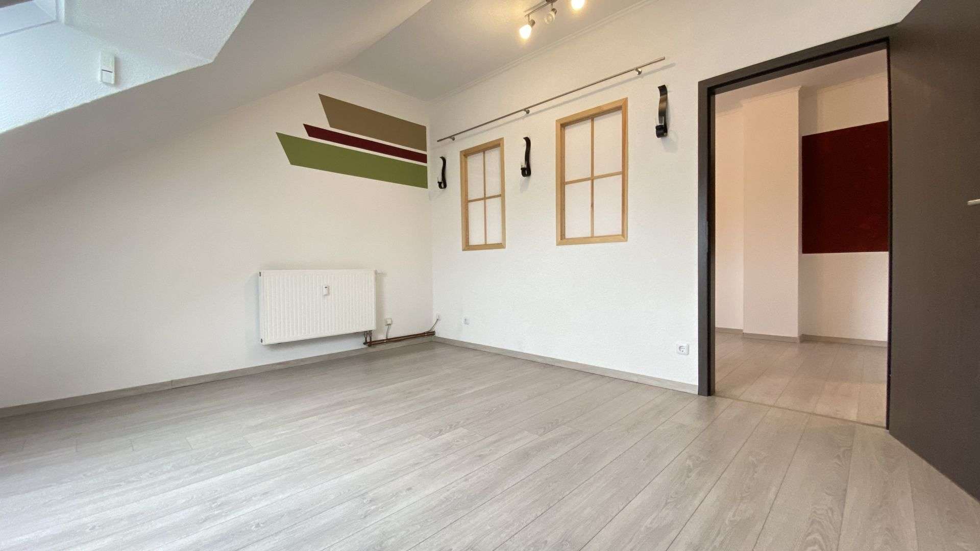 Immobilie in Pforzen - Gepflegte und Lichtdurchflutete 3,5 Zimmer Maisonettewohnung mit Wohlfühlatmosphäre in Pforzen - Bild 1