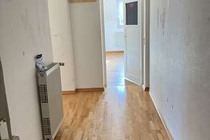 WG-geeignet für ca. 2Jahre: 4-Zimmer-Wohnung mit Wohnküche