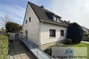 (M)EINE Wohlfühloase in M'gladbach-Venn 
Freistehendes Ein-/ Zweifamilienhaus auf tollem Grundstück – Windmühlenweg 34, 41068 Venn, Mönchengladbach – Vorschaubild 2