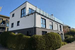 Meer braucht’s nicht - moderne Maisonettewohnung mit Seeblick am Phoenixsee