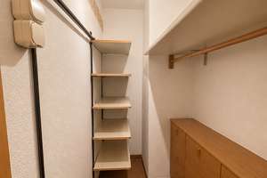 Stilvolles Zuhause in Top-Lage: 2-Zimmer-Wohnung mit Balkon – Belle-Alliance-Straße 18, 42119 Elberfeld, Wuppertal – Vorschaubild 2