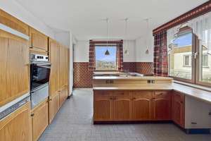 Property thumbnail 9