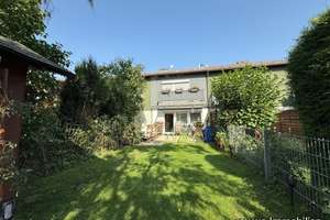 Gepflegtes Reihenmittelhaus mit Terrasse und Balkon in ruhiger Lage von Burghausen-Neustadt – Die vollständige Adresse der Immobilie erhältst du vom Anbieter., 84489 Burghausen – Vorschaubild 13