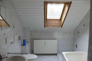 Schöne 4-Zimmer-Wohnung mit gr. Balkon – Die vollständige Adresse der Immobilie erhältst du vom Anbieter., 75053 Gondelsheim – Vorschaubild 9