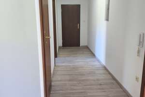 Sonnige 3-Zimmer Wohnung mit Balkon im 5. OG in Nürnberg-Zerzabelshof – Siedlerstraße 11, 90480 Zerzabelshof, Nürnberg – Vorschaubild 5