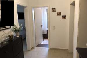 Lebendiger Wohnraum: 3-Zimmer-Wohnung in Köln-Grengel – Novalisstraße 14, 51147 Grengel, Köln – Vorschaubild 10