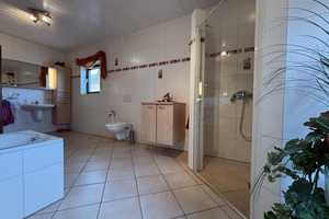Großzügiger Bungalow mit Loggia, Vollkeller & Potenzial! – Alzey-Worms (Kreis) – Vorschaubild 17