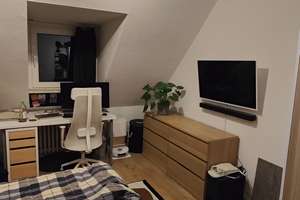Charmante 2-Zimmer Dachgeschosswohnung in Münster-Pluggendorf – Die vollständige Adresse der Immobilie erhältst du vom Anbieter., 48151 Pluggendorf, Münster – Vorschaubild 1