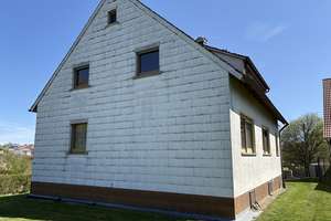Sehr gepflegtes, älteres 2 Familienhaus mit Garagen und Schuppenanbau in Randlage Kreßberg – Die vollständige Adresse der Immobilie erhältst du vom Anbieter., 74594 Kreßberg – Vorschaubild 4