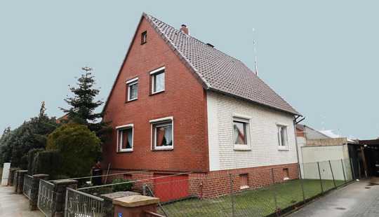 Bild von Gepflegtes EFH mit Kamin, Keller, Garage und schönem Garten