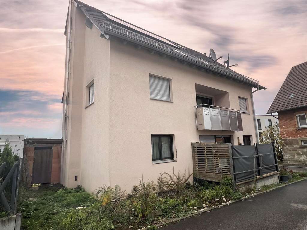 Immobilie in Herrenberg - Charmantes Mehrfamilienhaus für Kapitalanleger und Eigennutzer - Bild 4