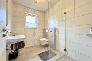 Großer, neuwertiger Bungalow in Top-Lage von Nordhorn – Die vollständige Adresse der Immobilie erhältst du vom Anbieter., 48527 Nordhorn – Vorschaubild 25