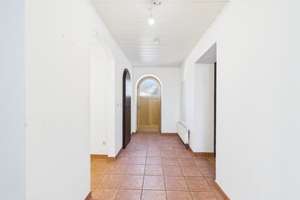 Gepflegtes & großzügiges Einfamilienhaus mit Garten in ruhiger Lage von Hellenthal! – Wildenburger Str. 35, 53940 Hellenthal – Vorschaubild 4