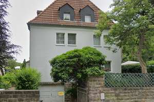*Schöne helle 2-Raum-Wohnung in ruhiger Lage *