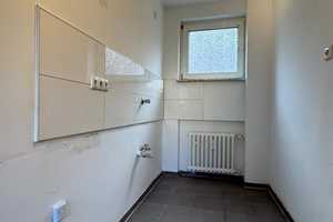 Attraktive Zwei-Zimmer-Wohnung in Duisburg-Hochfeld – Brückenstraße 11, 47053 Duisburg – Vorschaubild 3