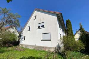 Das Haus bietet viele Freiräume zum Gestalten – Die vollständige Adresse der Immobilie erhältst du vom Anbieter., 73252 Lenningen – Vorschaubild 5