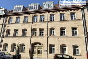 Vermietete 3-Zimmer-Erdgeschosswohnung mit Terrasse im denkmalgeschützten MFH