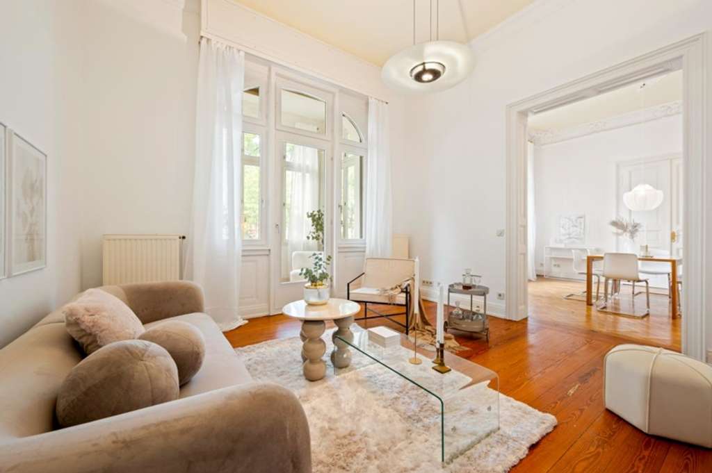 +++ LECKERBISSEN +++
 Jugendstilaltbau für Kenner!