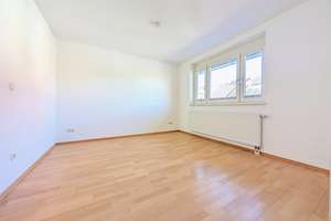 Ein Ort zum Wohlfühlen – gepflegtes Reiheneckhaus mit sonnigem Süd-Garten – Die vollständige Adresse der Immobilie erhältst du vom Anbieter., 80999 Untermenzing, München – Vorschaubild 10