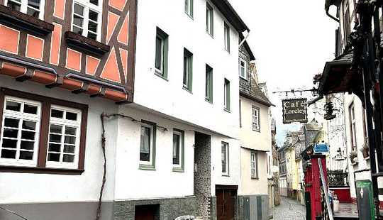 Bild von Mehrparteienhaus im Herzen von Sankt Goarshausen