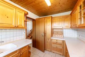 Split-Level-Architektur trifft Wohnkomfort – 
gepflegtes RMH mit Garage – Die vollständige Adresse der Immobilie erhältst du vom Anbieter., 89075 Eselsberg, Ulm – Vorschaubild 11