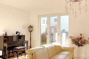 Exklusive Villa in weiß - Design trifft Luxus – Die vollständige Adresse der Immobilie erhältst du vom Anbieter., 47259 Huckingen, Duisburg – Vorschaubild 6