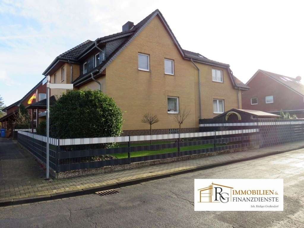 Keine Käuferprovision! Viel Platz für die Familie - EFH mit 2 Wohneinheiten in ruhiger Lage