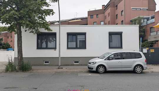 Bild von Zwei Häuser, kein Garten - das etwas andere Immobilienangebot mitten in Braunschweig