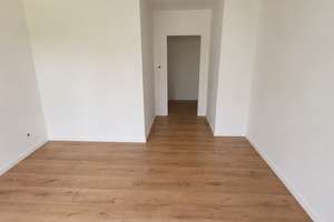 Renovierte 2-Zimmer-Wohnung – ruhig und zentral in Freimann – Floriansmühlstraße 8, 80939 Obere Isarau, München – Vorschaubild 2
