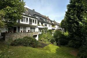 Charaktervoller Altbau mit großem Potenzial und Rheinblick !  In Toplage von Düsseldorf-Oberkassel – Die vollständige Adresse der Immobilie erhältst du vom Anbieter., 40545 Oberkassel, Düsseldorf – Vorschaubild 5