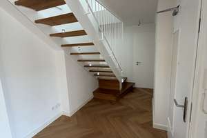 Dachgeschoss Rarität : Helle Maisonette Dachgeschosswohnung an der Theresienwiese – Die vollständige Adresse der Immobilie erhältst du vom Anbieter., 80336 St. Paul, München – Vorschaubild 15