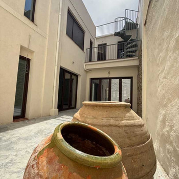 IMPRESIONANTE CASA
