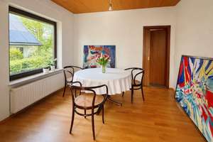 Frankfurt-Nieder-Erlenbach: Einmalige Lage! Großzügiges Villenanwesen am Bebauungsrand – 60437 Nieder-Erlenbach, Frankfurt am Main – Vorschaubild 8