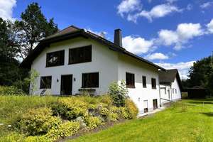 Ihr Paradies zum Wohnen und für Ihre liebsten Begleiter! 
Wohnen – Arbeiten – und Tierhaltung! – Die vollständige Adresse der Immobilie erhältst du vom Anbieter., 57632 Seelbach (Westerwald) – Vorschaubild 1