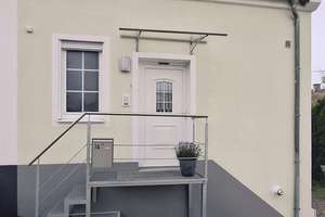 Modernisierte Doppelhaushälfte mit Terrasse in Kissendorf – Die vollständige Adresse der Immobilie erhältst du vom Anbieter., 89346 Bibertal – Vorschaubild 2