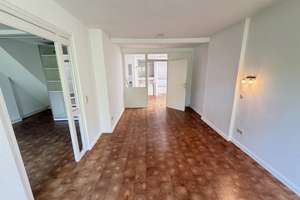 3 Zi. Dachgeschosswohnung , 3. OG. schöne Südlage mit großem Außenbereich nähe UKE – Geschwister Scholl Str. 65, 20251 Eppendorf, Hamburg – Vorschaubild 12
