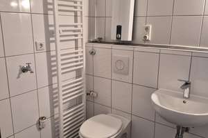 helle, ruhige, kompl. renovierte 2 Zi.-Wohnung mit neuem Bad – Ludwigshafener Straße 39, 40229 Eller, Düsseldorf – Vorschaubild 8