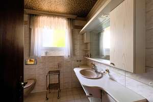Großzügiges Dreifamilienhaus in Baden-Baden mit 2 Terrassen und Gartenbereich – Die vollständige Adresse der Immobilie erhältst du vom Anbieter., 76530 Weststadt, Baden-Baden – Vorschaubild 12